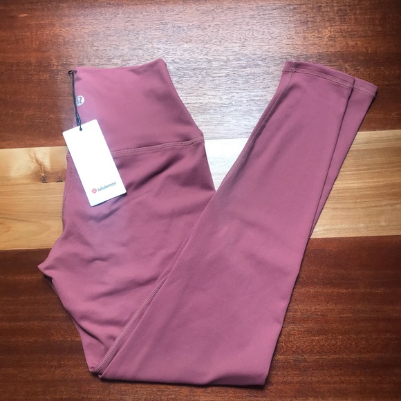 Lululemon Size 4 BRAND NEW leggings!!! - Picture 2 of 4